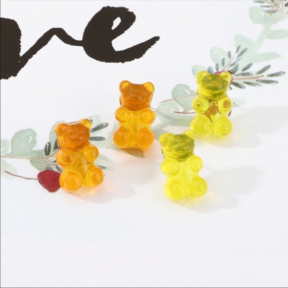 GUMMY BEAR STUD EARRINGS - Picture 4 of 7